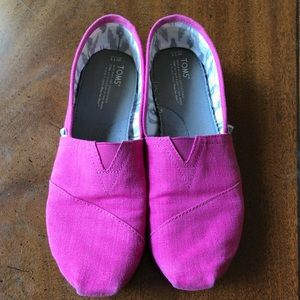 Pink TOMS, size 11, gently used